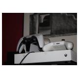 Xbox 360 game console, 3 wireless c...