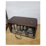 Air Master Vintage Table Radio - Wood Cabinet, Vacuum Tube Receiver, Made in USA
