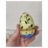 Vintage Egg Cups - 4-Piece Ceramic Set: Striped Pedestal, Woven Basket, Double-Holder, Floral Egg