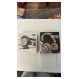 BLUETOOTH head phones (2 pairs): TEKNIQ and Trend zone