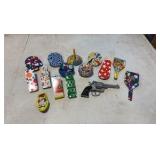 VINTAGE tin litho toy noise makers; mid-century Eagle cap gun