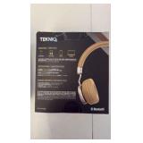 BLUETOOTH head phones (2 pairs): TEKNIQ and Trend zone