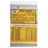 TOPPS Ernie Banks Chicago Cubs Card