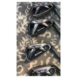 TaylorMade Golf Club Set with bag.