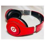 RED Beats by Dr. Dre Studio & Beats powerbeats3