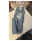 (4) PAIRS of jeans, leggings, (3) Calvin Klein shirts, Nautica shirt, and new balance wind breaker