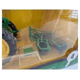 John Deere 420 Tractor & KBL Disc - Precision Key Series Die-Cast Replica