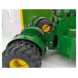 John Deere WA-17 Prestige Select Ertl Tractor Die-Cast Display Model