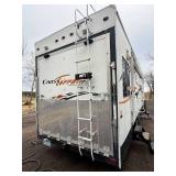 2006 CrossRoads Cross Terrain Toy Hauler 5th Wheel – Triple Axle – Generator – 2 Slide Outs