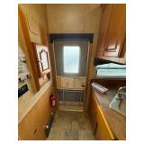 2006 CrossRoads Cross Terrain Toy Hauler 5th Wheel – Triple Axle – Generator – 2 Slide Outs