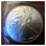 2011 BU Silver Eagle :: 99.9% Fine Silver :: US Mint