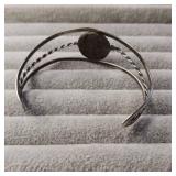 Blue Lapis Lazuli Stone in Sterling Silver Bracelet :: 16.55 mm Stone