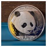 2018 1 Troy oz. .999 Silver Bullion  10 Yuan Face Value Panda  Excellent Condition