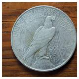 1922-D Peace Dollar 90% Silver, 26.73 grams :: circulated-nice :0.77344 troy ounces silver