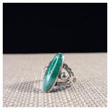Natural stone - Sterling Ring -  Possibly Vintage Navajo style with Green Turqouise - Sz 5.75