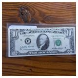 No Crease, Nice 1985 $10 FRN :: Collectible Note
