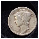 HUGE LOT! Nice Wooden Display case: 90% Silver Mercury Dimes(25) & 90% Silver Quarters(13)