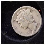 HUGE LOT! Nice Wooden Display case: 90% Silver Mercury Dimes(25) & 90% Silver Quarters(13)