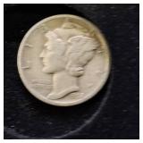 HUGE LOT! Nice Wooden Display case: 90% Silver Mercury Dimes(25) & 90% Silver Quarters(13)