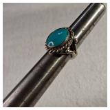 Small size - Heavy Sterling - Turquoise Ring - 8.2g  Nice!