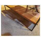 Wood Shelf / Metal Frame Baker