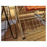 Retail Wire Display Rack for Textile Products 24" x 29" x 6