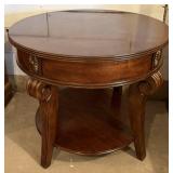 Round End Table with Curved Legs