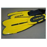Cressi Agua Adult Fins - 8.5-9.5/43-44