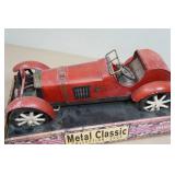 Diamond 2002 Metal Classic Mixed Nuts and Heavy Duty Nut Cracker