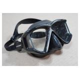 Cressi Adult Size 7/8 Fins with Pano 4 & Tropical Masks