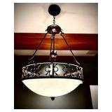 Light fixture