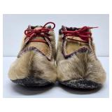 Excellent Vintage Norway Reindeer Hide Ladies
