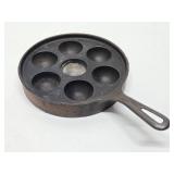 Vintage GRISWOLD No. 962 Cast Iron Aebleskiver Pan
