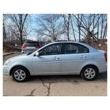 2010 HYUNDAI ACCENT GLS (NO RESERVE)