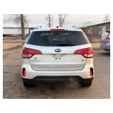 2015 KIA SORENTO LX *All Wheel Drive* (NO RESERVE)