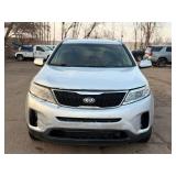 2015 KIA SORENTO LX *All Wheel Drive* (NO RESERVE)