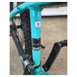 Trek Marlin Mountain Bike - Small Aluminum Frame, 3x7 Shimano, Disc Brakes, Turquoise-Lime
