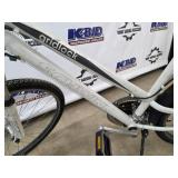 Trek 6000 Mountain Bikes (Purple) & Gridlock Mountain Bike (White) (Lot of 2)