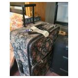 Floral Pattern Upright Suitcase - Luggage Set