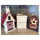 Bird Feed Tin & 2 Decorative Bird Houses - White Farmhouse & Liberty Star