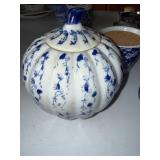Blue & White Chinese Porcelain Ginger Jars with Lids - Canister Set (China)