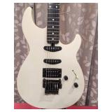 1985 Yamaha e700SE Flat Top SuperStrat Guitar