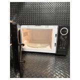 Emerson Countertop Microwave Oven - Black, Digital Display