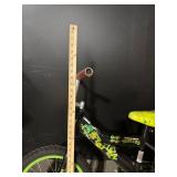 Teenage Mutant Ninja Turtles Kids Bike 16-Inch Black with Neon Green Rims