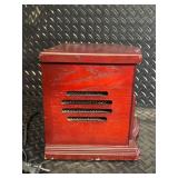 Emerson NR51RW Tabletop Radio with Turntable - AM/FM/CD, 120V, 13W, Made in China