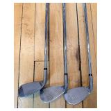Golden Bear Tour Pro Ultralight Steel Golf Club Set - Irons 5-9, PW, Putter, Driver, Balls and More!!