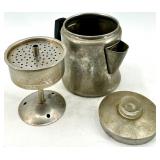 Aluminium Works Stratford-on-Avon England Teapots & Kettles S-1345 (Lot of 5)