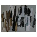 10pc wood handle steak knives and 1...