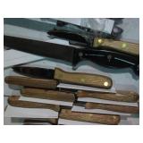 10pc wood handle steak knives and 1...