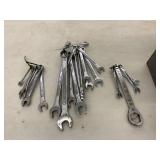 Craftsman Toolbox & Contents - Lots of Wrenches